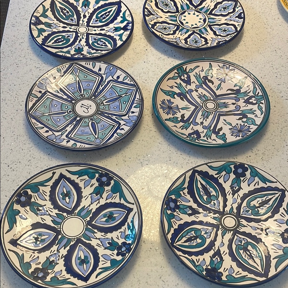 Colorful Ceramic Decorative Plates Set